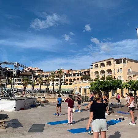 Apartment T2 En Rez De Jardin Privatif Cloture , Cap Esterel Pierre Et ,piscine Chauffee Des Le 05 Avril Au 02 Novembre
