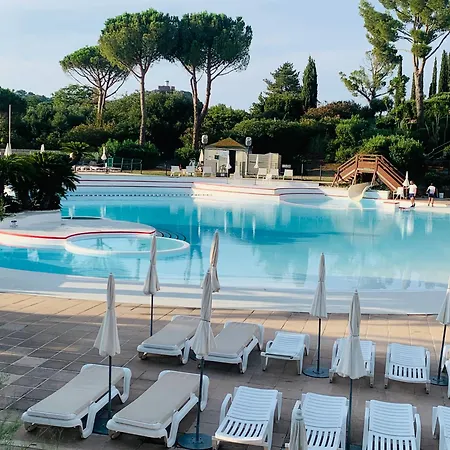 T2 En Rez De Jardin Privatif Cloture , Cap Esterel Pierre Et ,piscine Chauffee Des Le 05 Avril Au 02 Novembre * Saint-Raphael (Var)