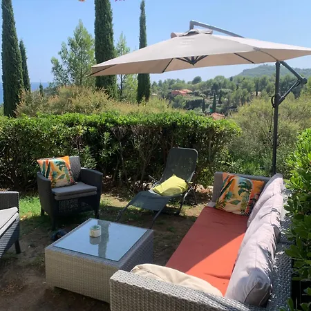 Apartment T2 En Rez De Jardin Privatif Cloture , Cap Esterel Pierre Et ,piscine Chauffee Des Le 05 Avril Au 02 Novembre *