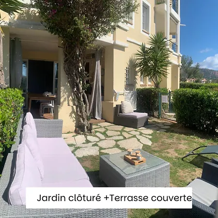 Premium Genius -vue -jardin Clôturé -terrasse -parking - Piscine Chauffée Du 04 Avril Au 01 Novembre- Raphaël Apartamento *