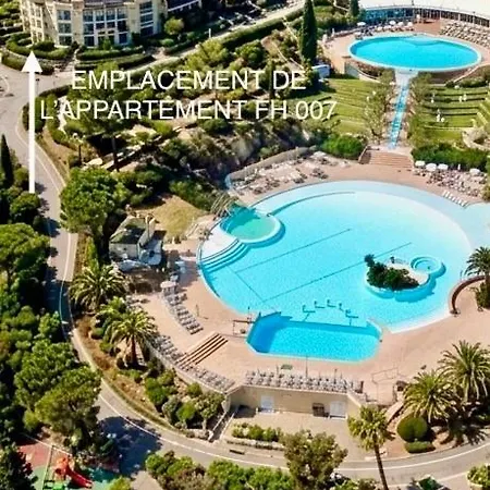 Premium Genius - Separee -vue -jardin Cloture -terrasse -parking - Piscine Chauffee Du 04 Avril Au 01 Novembre- Raphael Apartment
